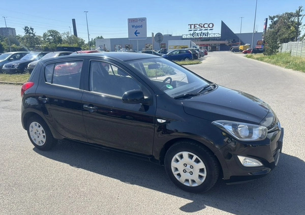 Hyundai i20 cena 16900 przebieg: 194000, rok produkcji 2012 z Szczecin małe 172